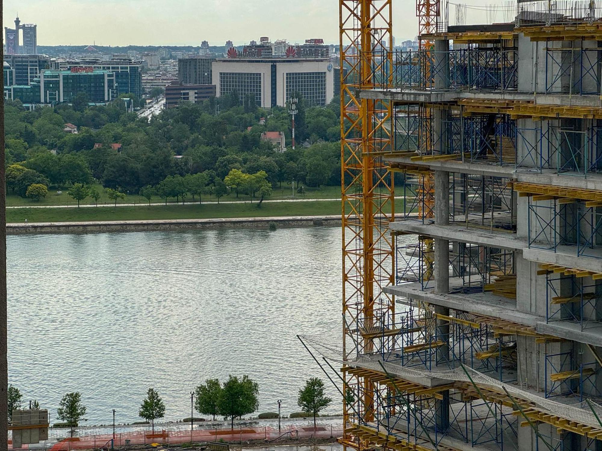 Belgrade Waterfront Havenアパートメント エクステリア 写真